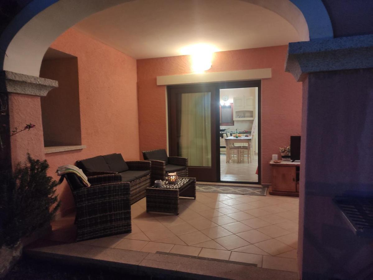 Residence Cala Moresca 15 Golfo Aranci Exterior foto